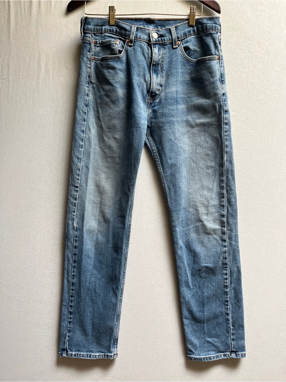 Levi's 505 Straight Leg Jeans Men's Size 33 Light Blue Wash Denim